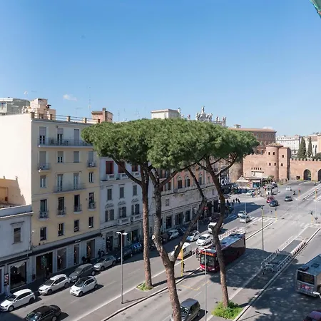 Labanca's Gallery Saint John Apartment Rome
